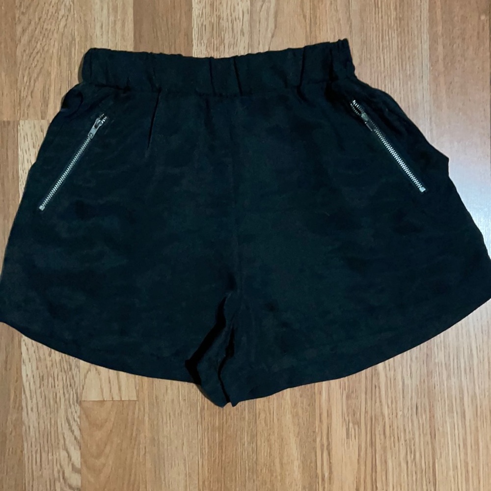 Junior’s Xhilaration black silky shorts XS